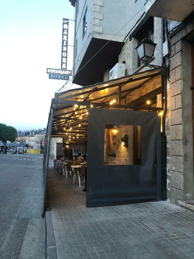 Hotel Tres Estrellas Casa Maribona Gela El Puente  Eksteriør bilde